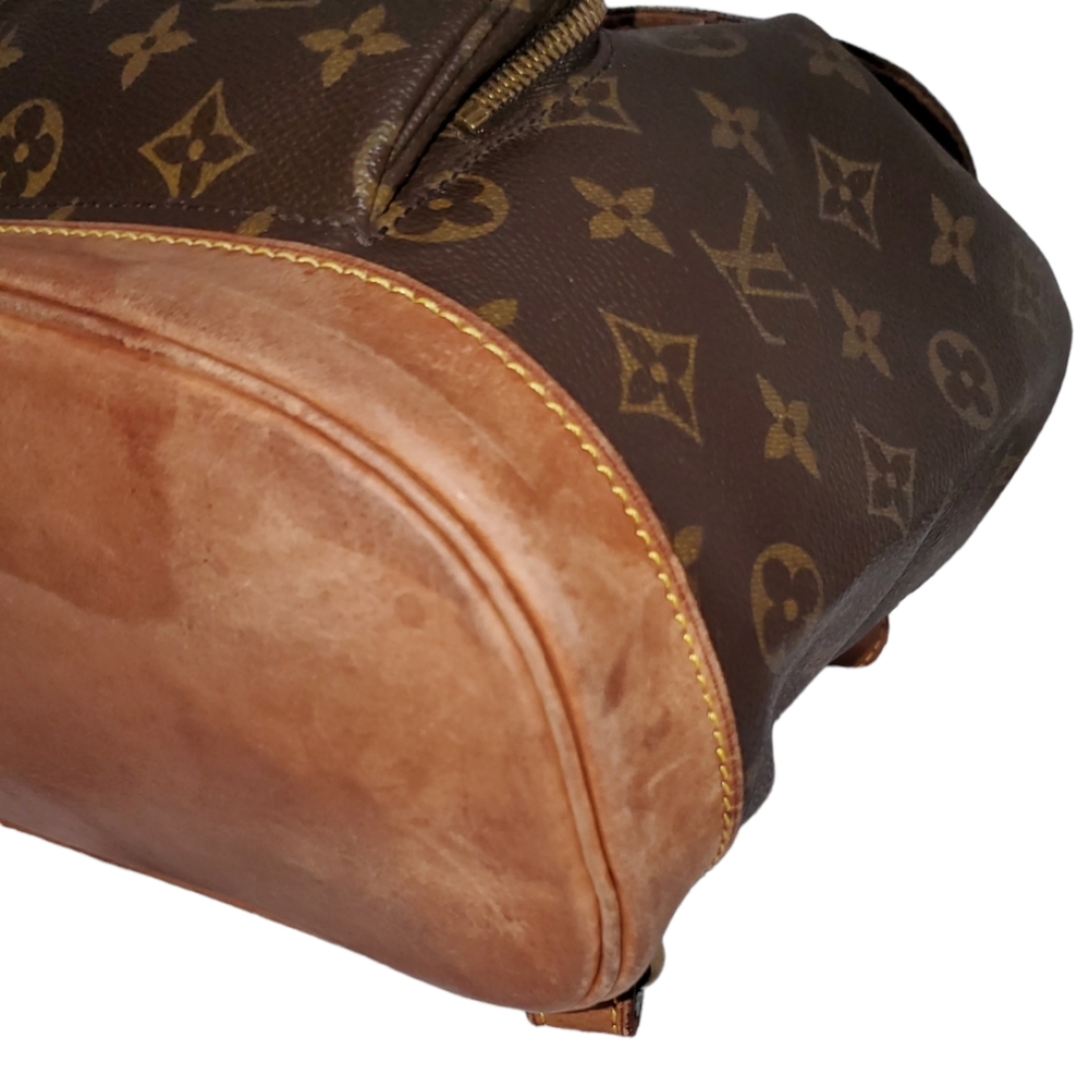 LOUIS VUITTON MONTROURIS BACKPACK - Picture 3 of 10